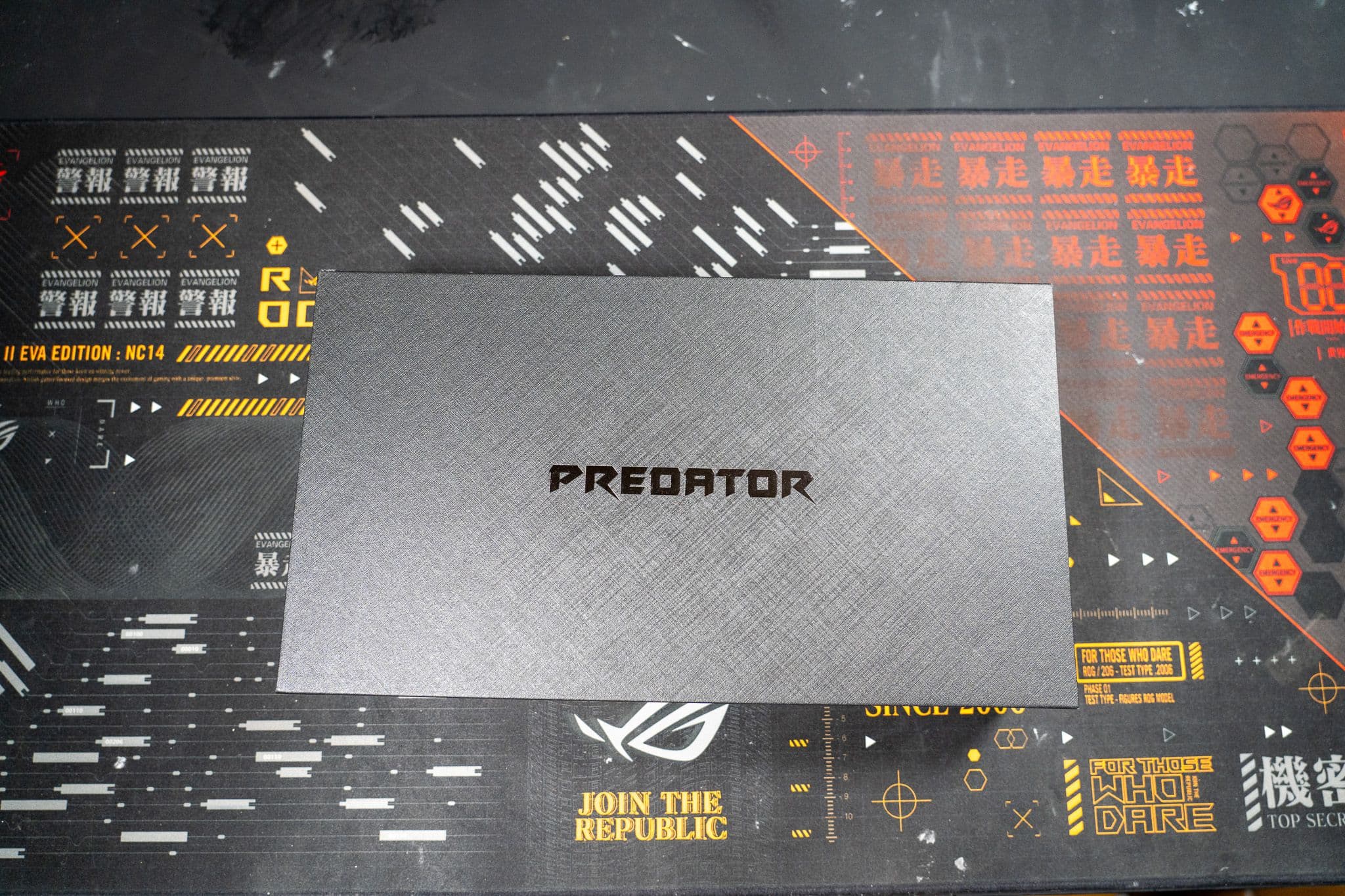 [開箱] 市場挑戰者 Predator BiFrost RX7600 圖片 6